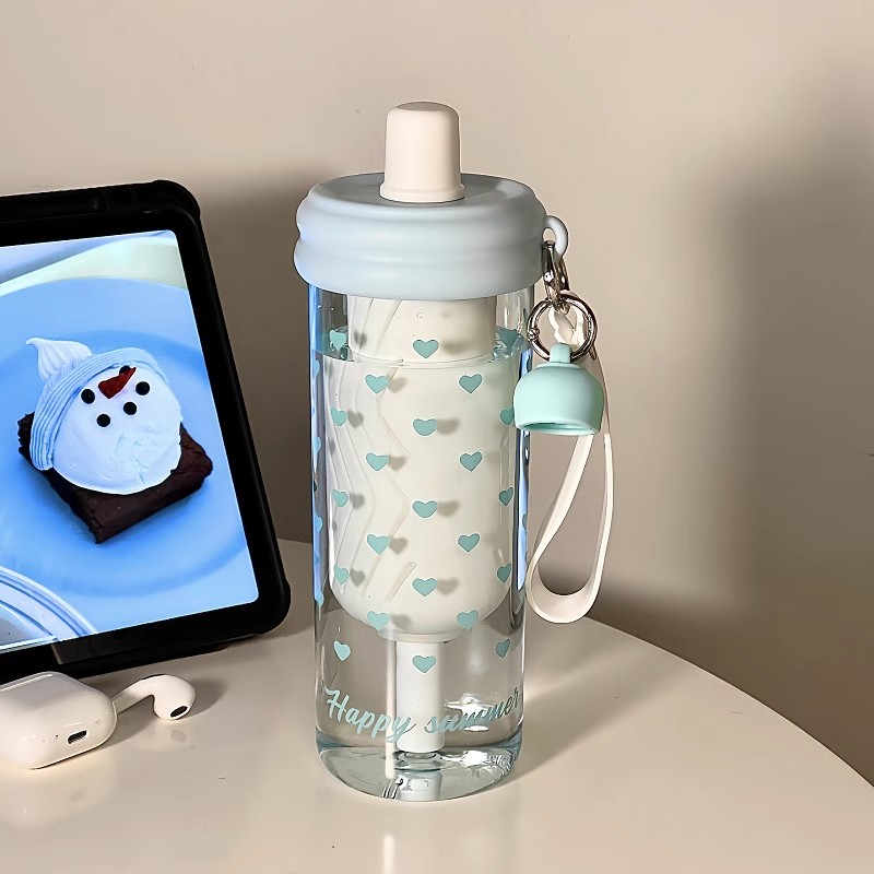 Coffee Equipment Filter - 650ml Butelka na wodę Cute Hearts